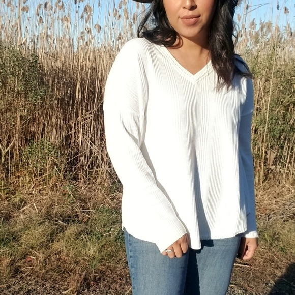 BRIGHTER DAYS WHITE WAFFLE KNIT TOP - Picture 3 of 12